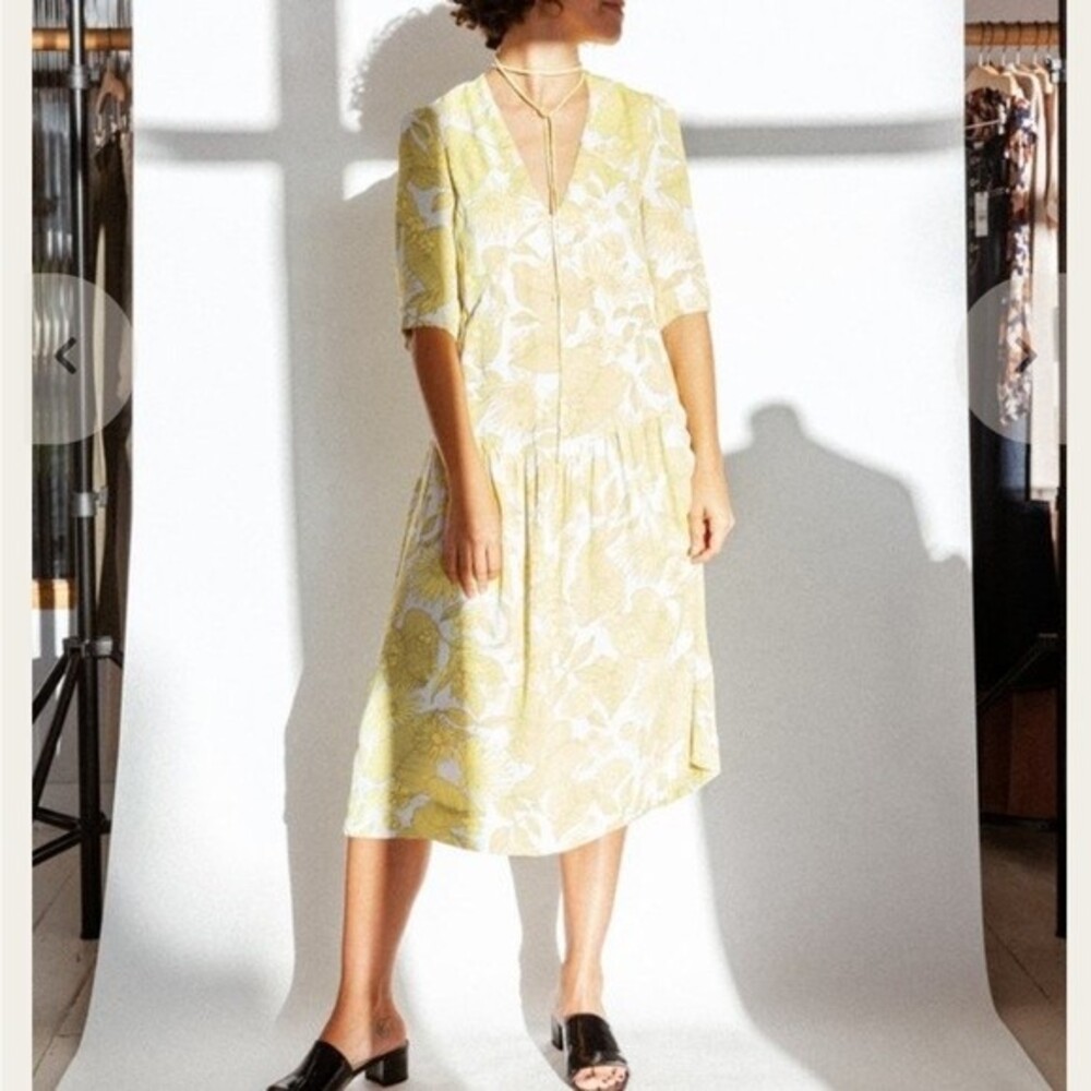 Baum Und Pferdgarten Adamina Dress in Tropical Yellow Size 36